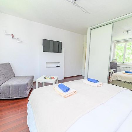 Beautiful Cozy Studio Close To City Center Apartment Sarajevo Ngoại thất bức ảnh